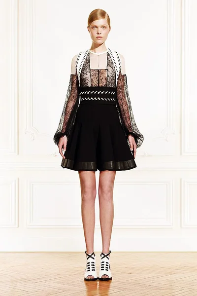 Look 4